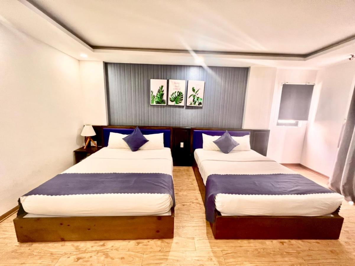 Hotel Cantona & *