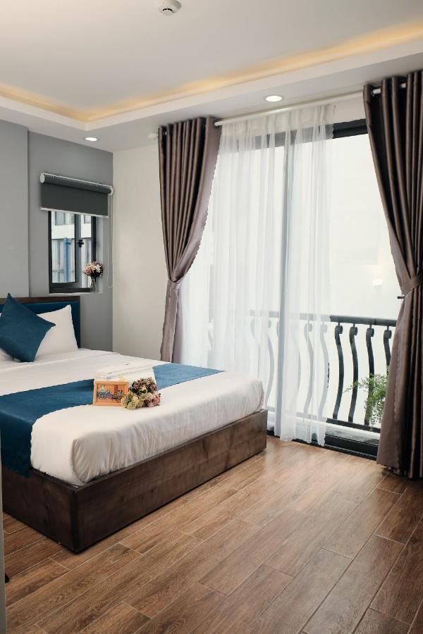 Cantona & Hotel *